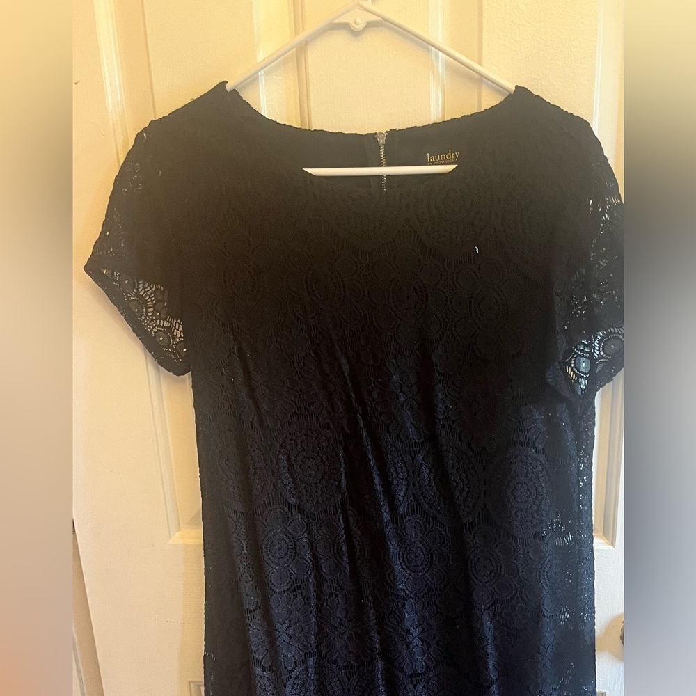 Laundry by Shelli Segal lace dress